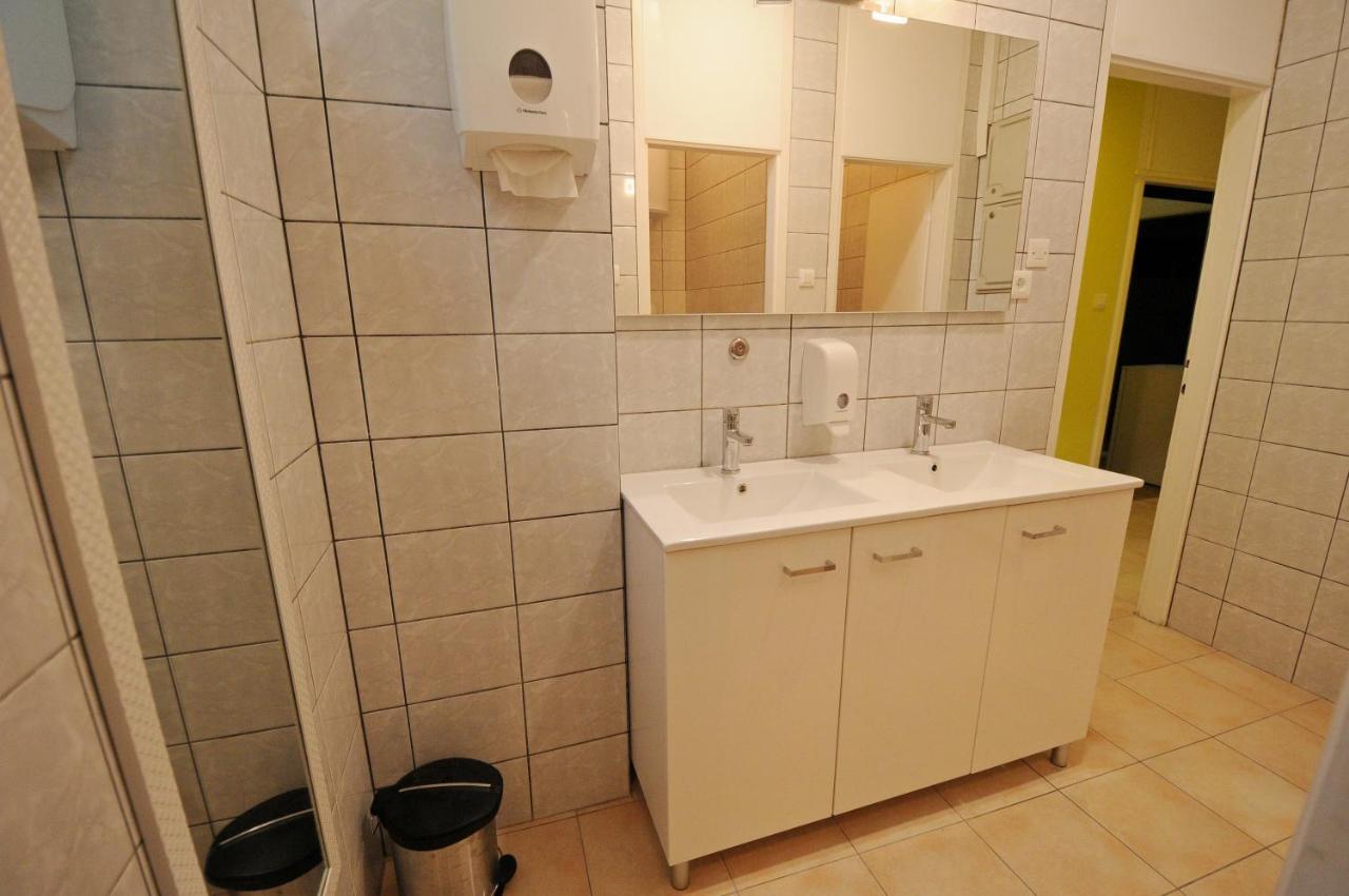 ספליט Oasis Hostel מראה חיצוני תמונה