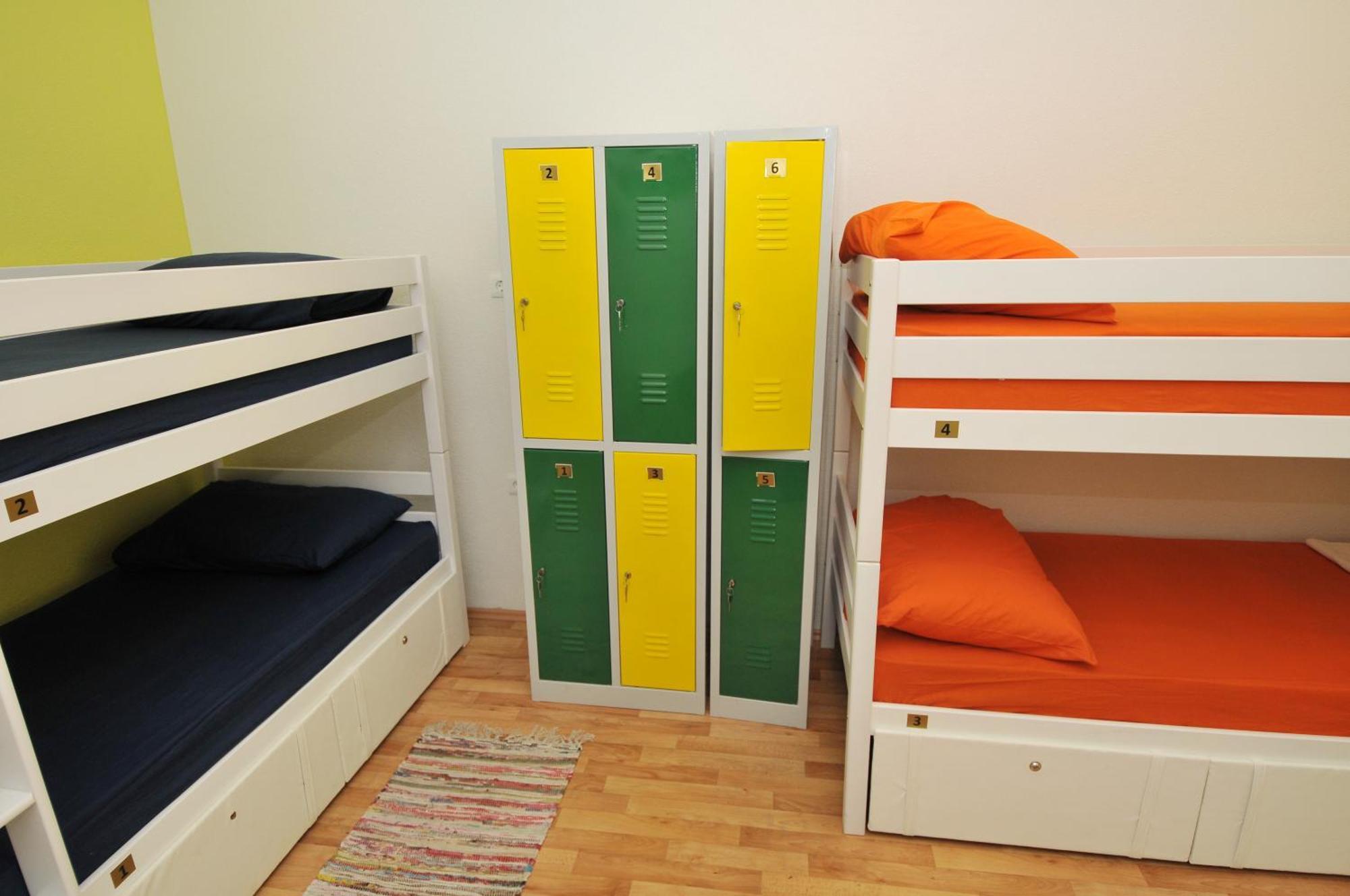 ספליט Oasis Hostel מראה חיצוני תמונה